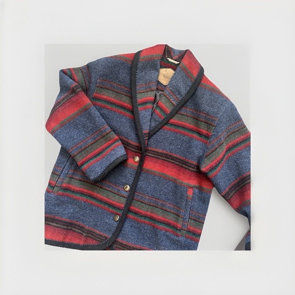 Vintage Woolrich Southwestern Blanket Coat Wool Aztec Striped USA Cabin Ranch - Picture 1 of 10